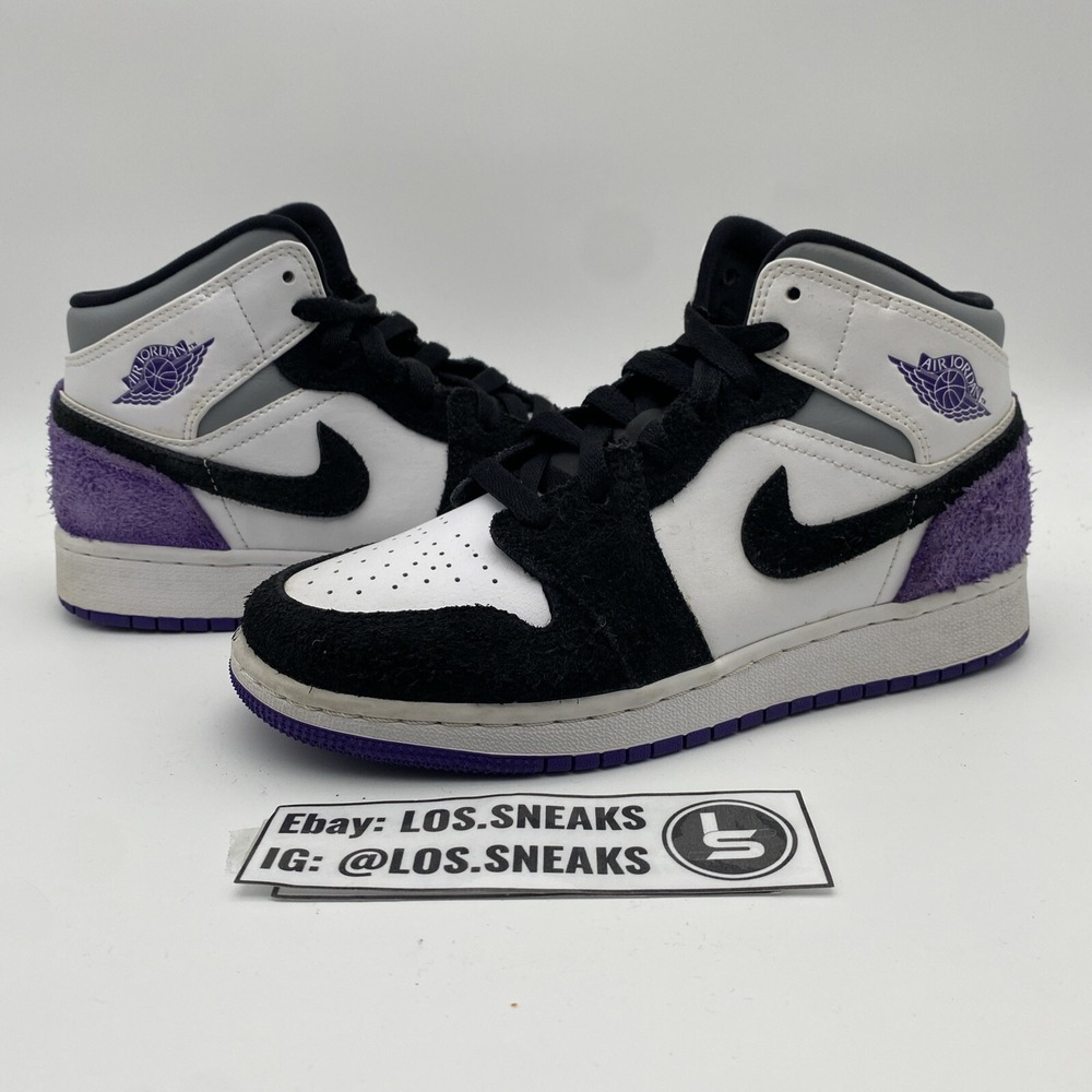 Size 4y- Air Jordan‎ 1 SE Mid Varsity Purple (BQ6931-105)